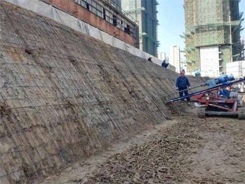 元宝建筑边坡支护